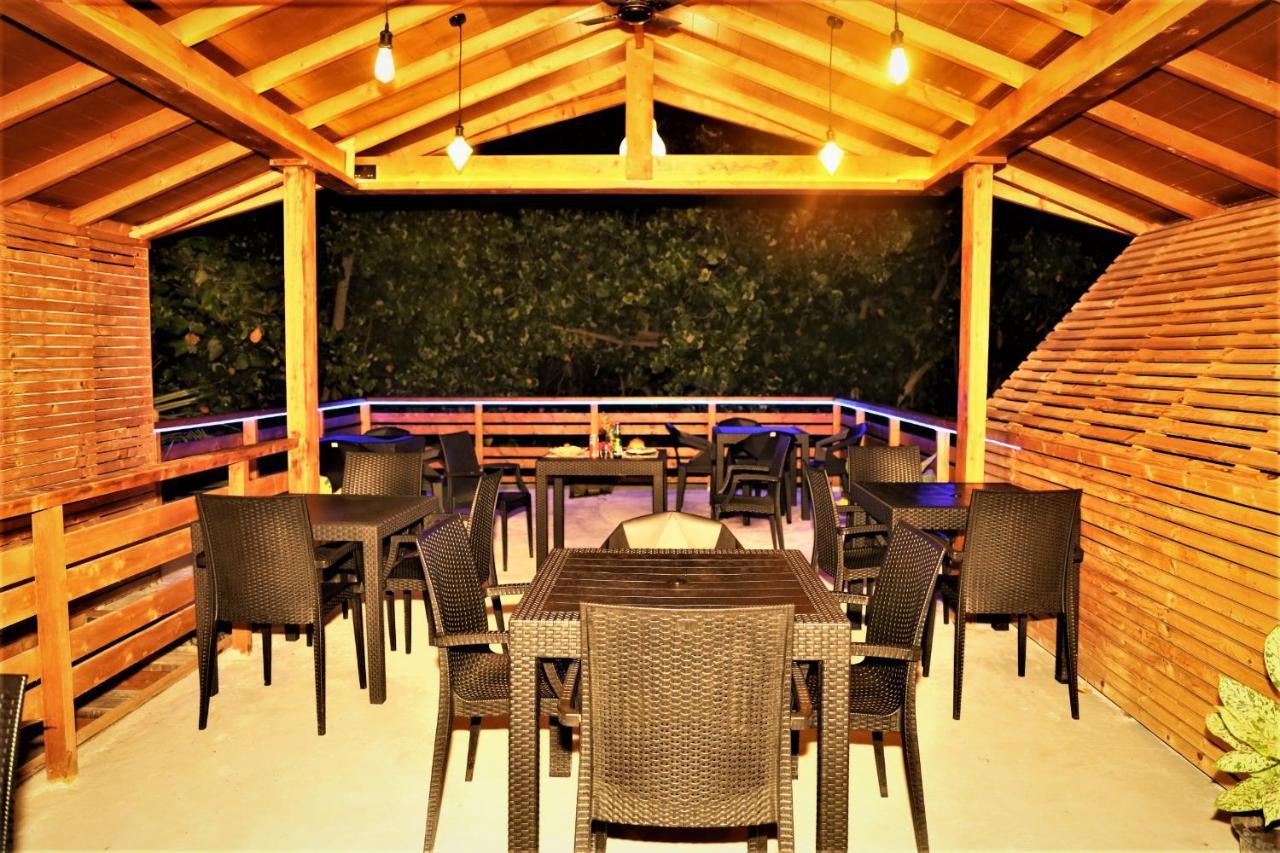 Dhigurah Beach Inn Buitenkant foto